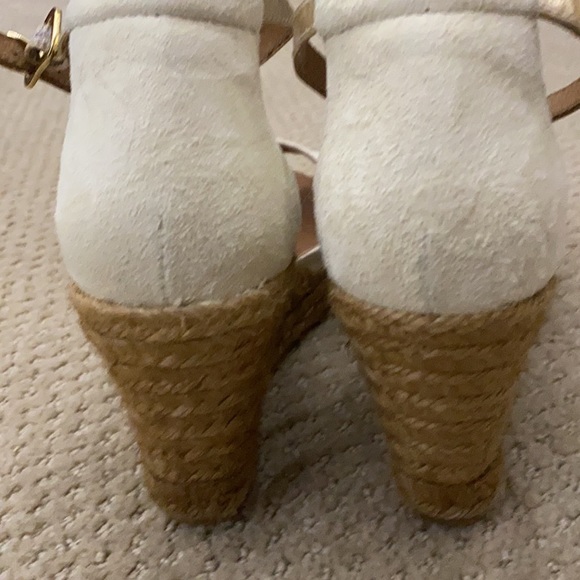 Wedge sandals - Picture 2 of 3